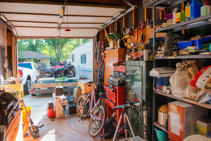The Difference Between PackRat & Hoarder